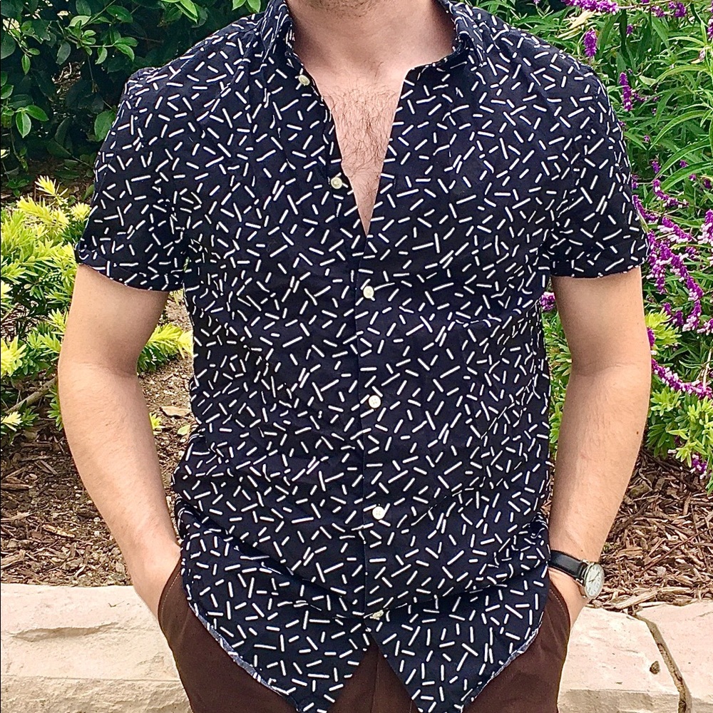 Men’s H&M black and white confetti button down